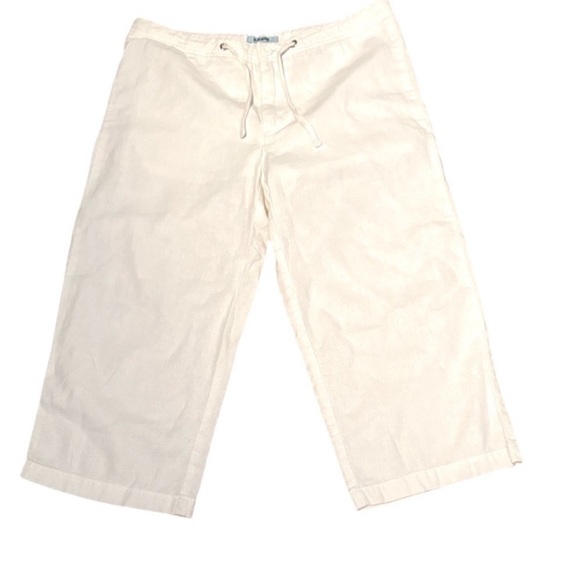 🛑 6/$25 Summer Chic 2 pc Outfit | Linen Crop Pants & Floral Top size small - Picture 4 of 15